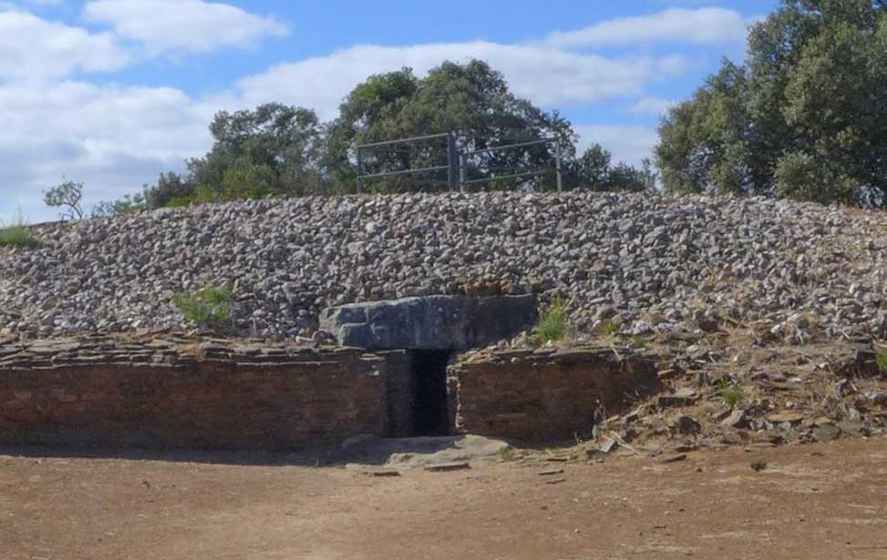 Alcalar Necropolis