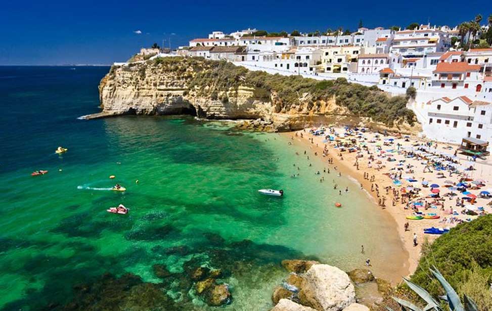 4-Day South Portugal Tour from Lisbon: Lagos, Algarve Coast, Sagres, Évora, Beja and Setúbal