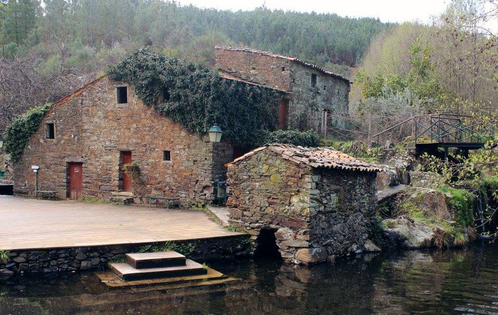 Praia Fluvial da Fróia